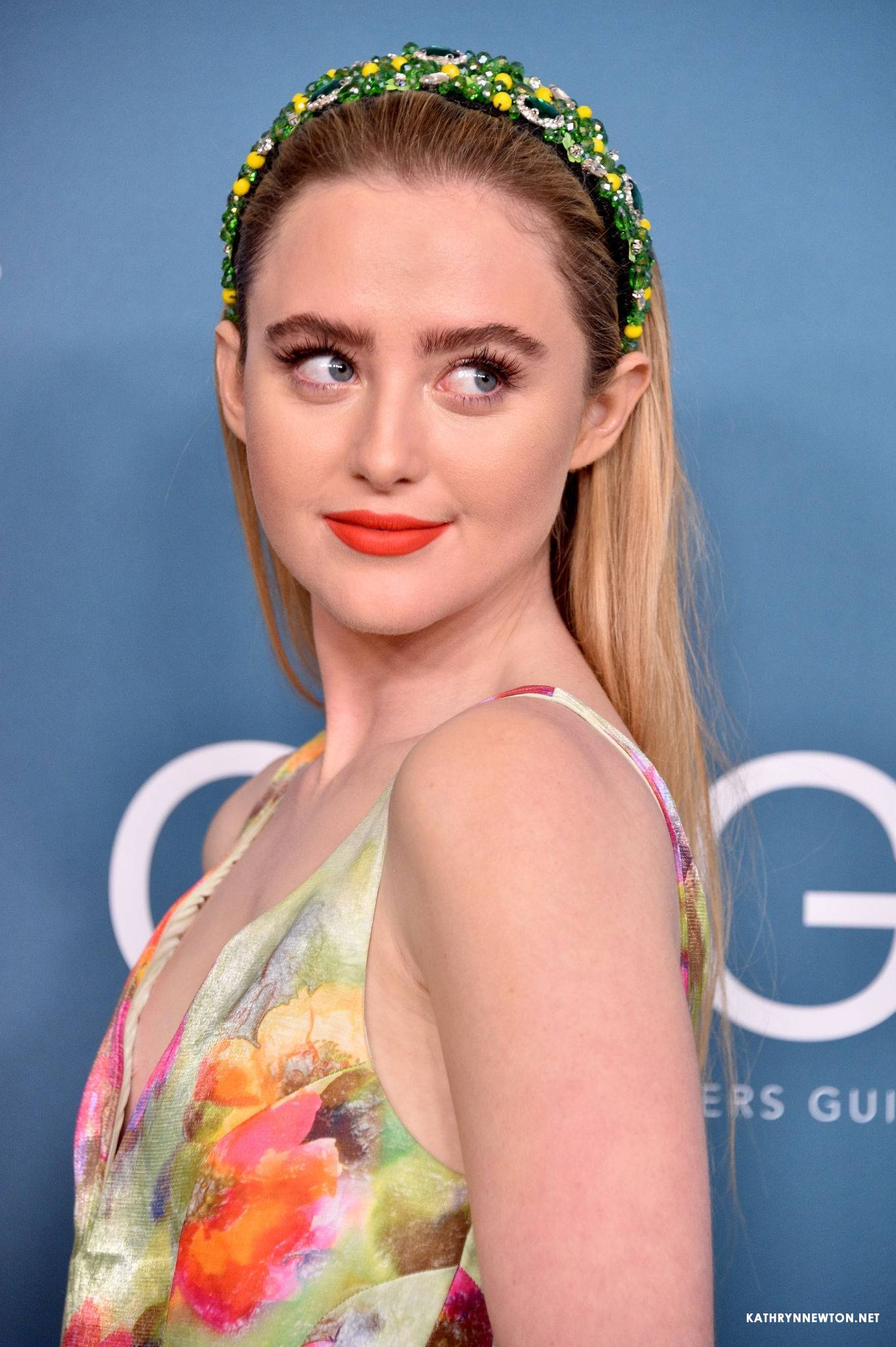 StarringKathrynNewton_CDGArrivals_0035.jpg