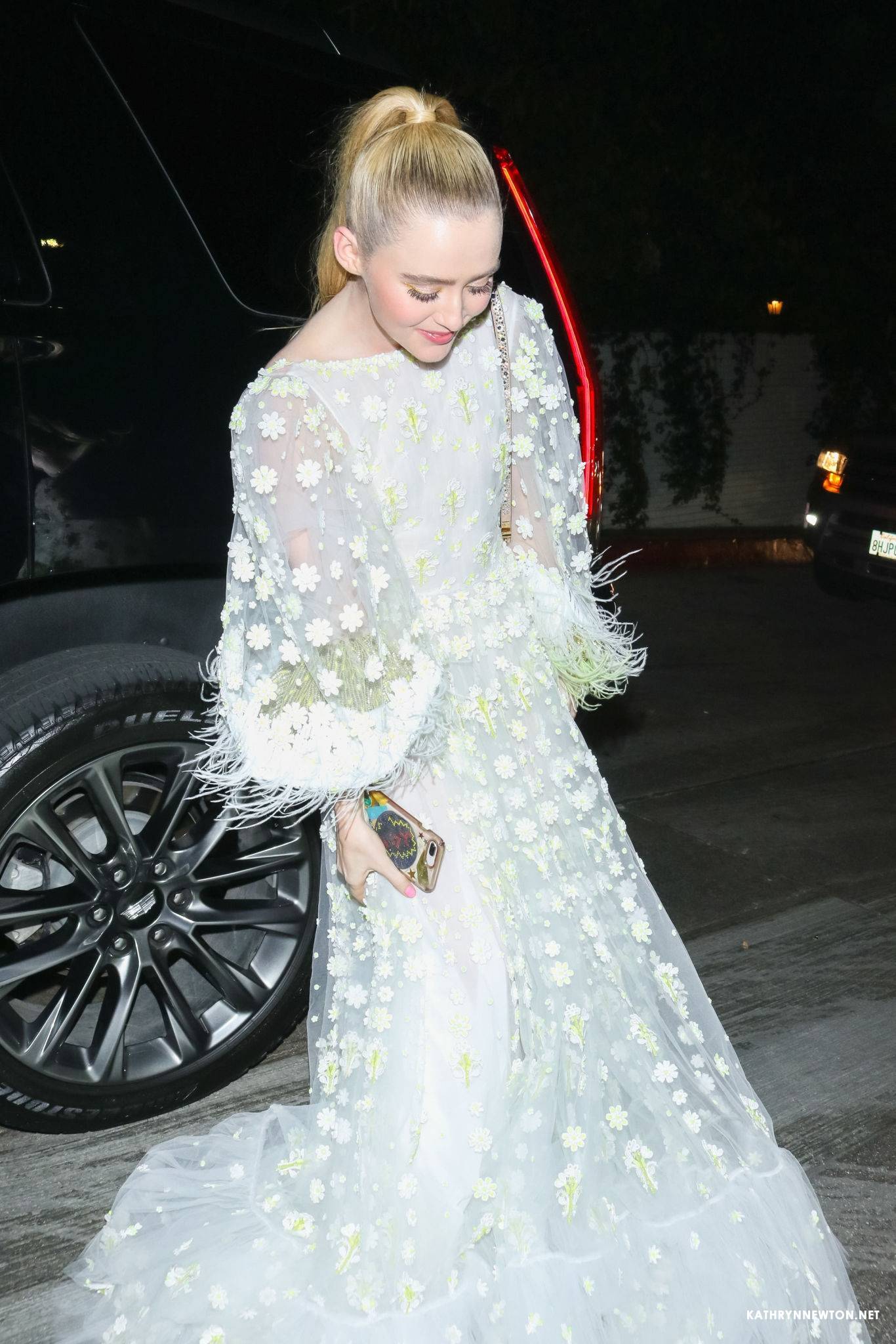 StarringKathrynNewton_AmazonGoldenGlobesParty_0002.jpg