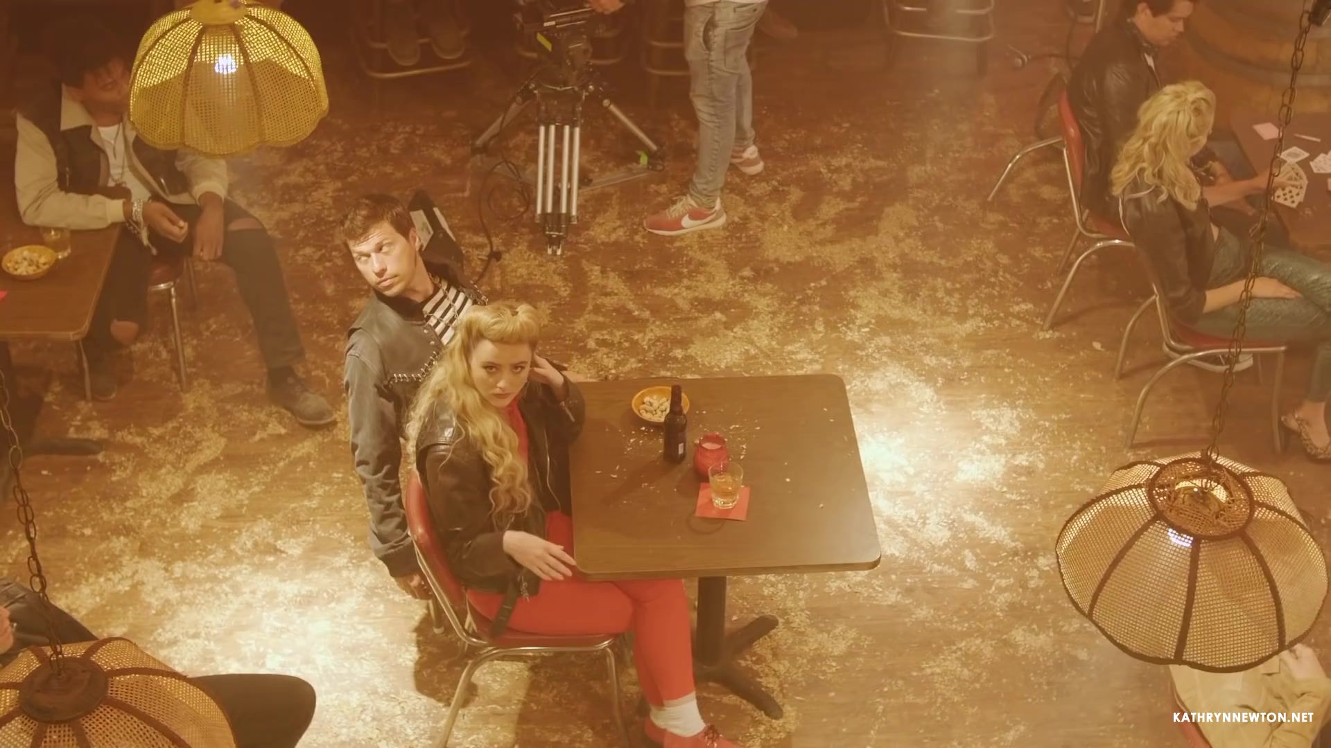 StarringKathrynNewton_PostMalone_0017.jpg StarringKathrynNewton_PostMalone_0017.jpg
