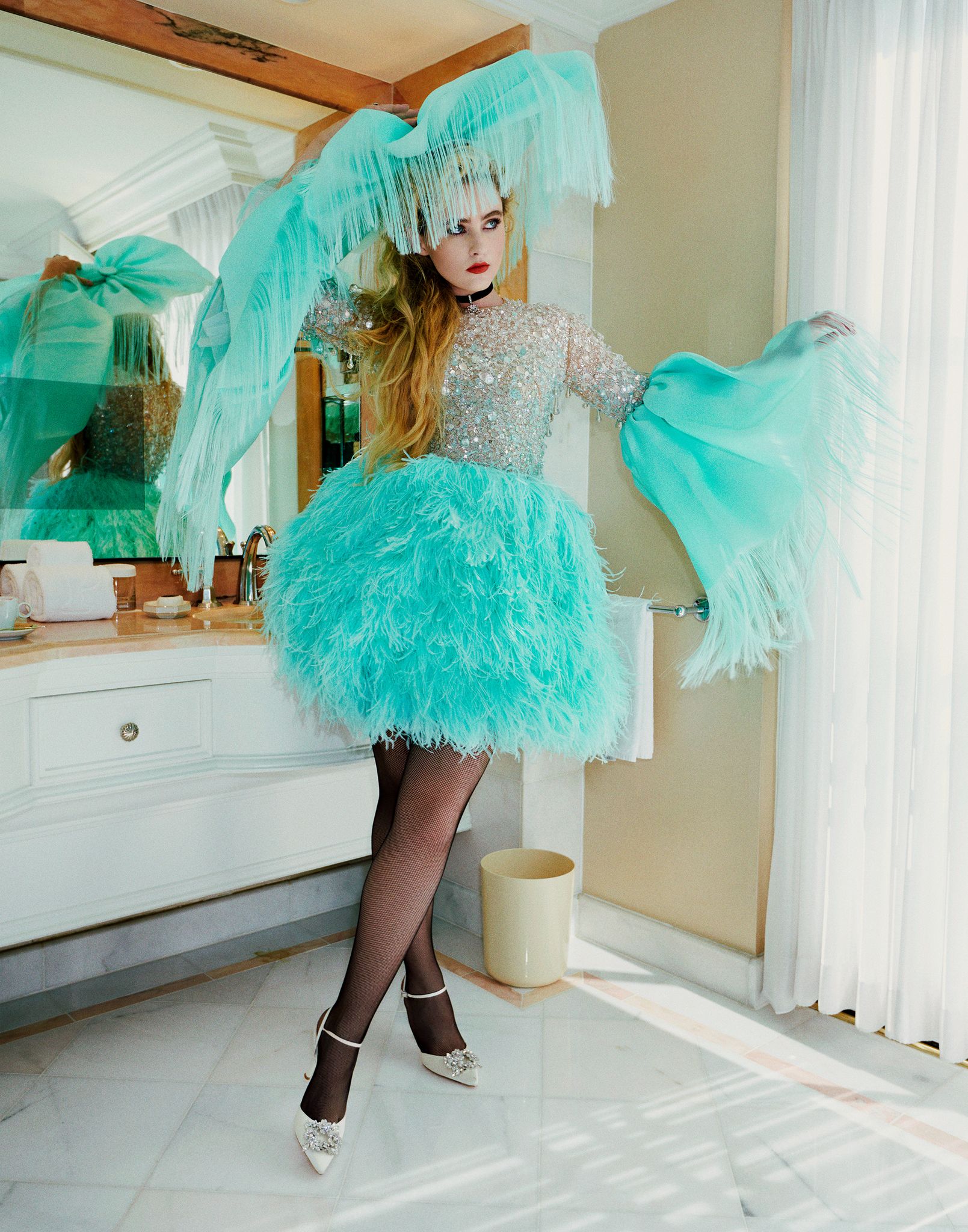 StarringKathrynNewton-005.jpg StarringKathrynNewton-005.jpg